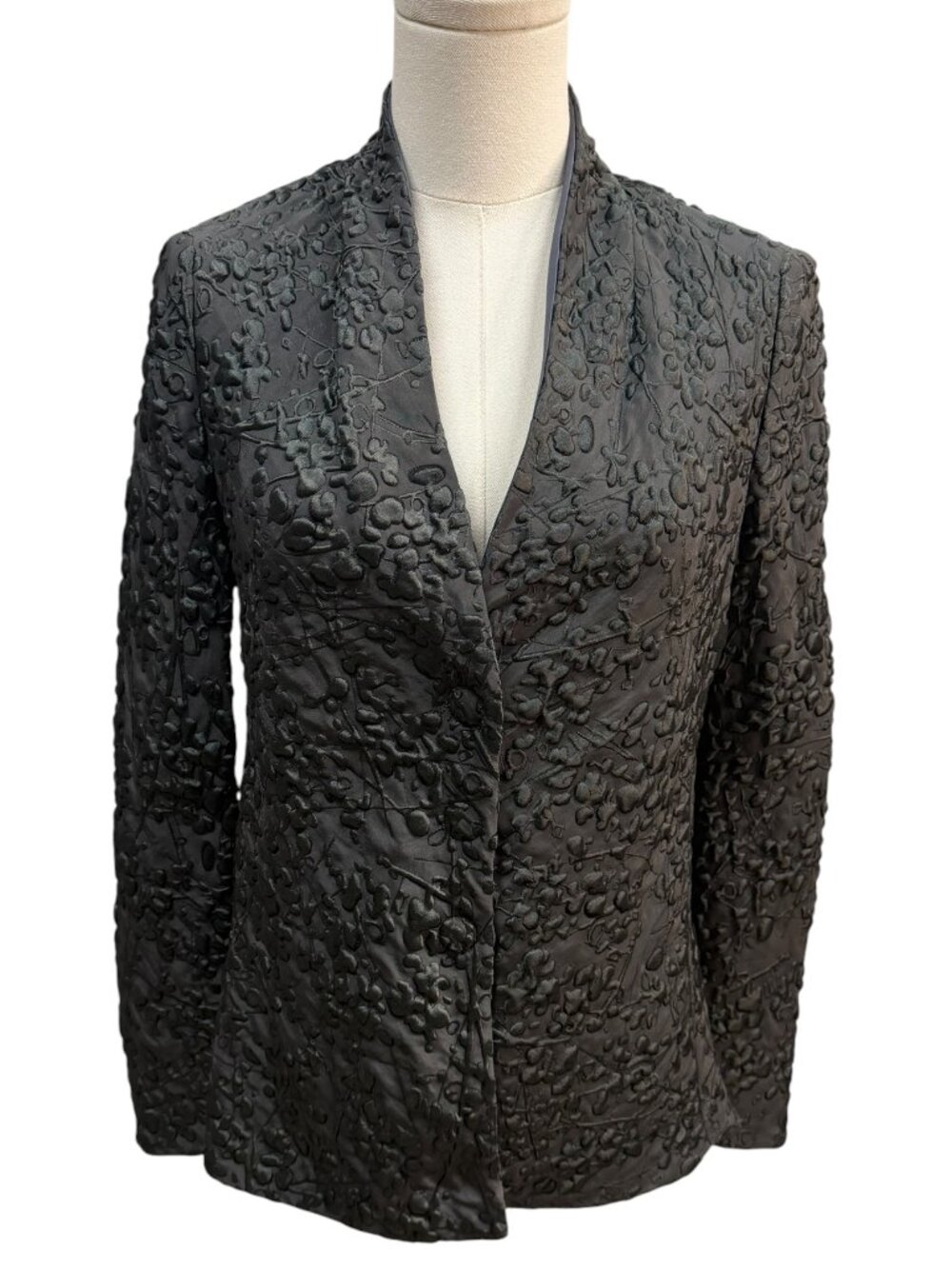 EUC Giorgio Armani Textured Jacquard Floral Blazer Gray Size 36 IT / US 0-2